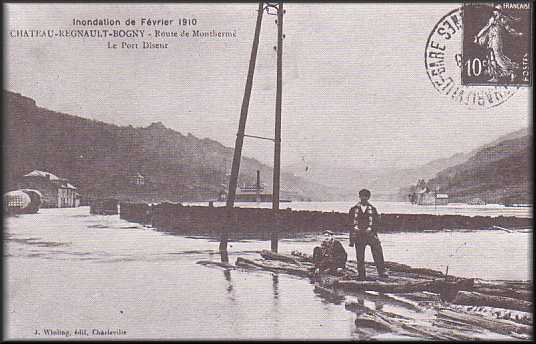 Transport de bois sur la Meuse